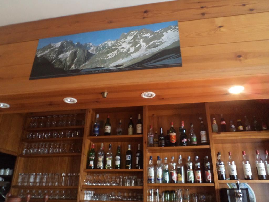 Auberge Saint Antoine Pelvoux ภายนอก รูปภาพ